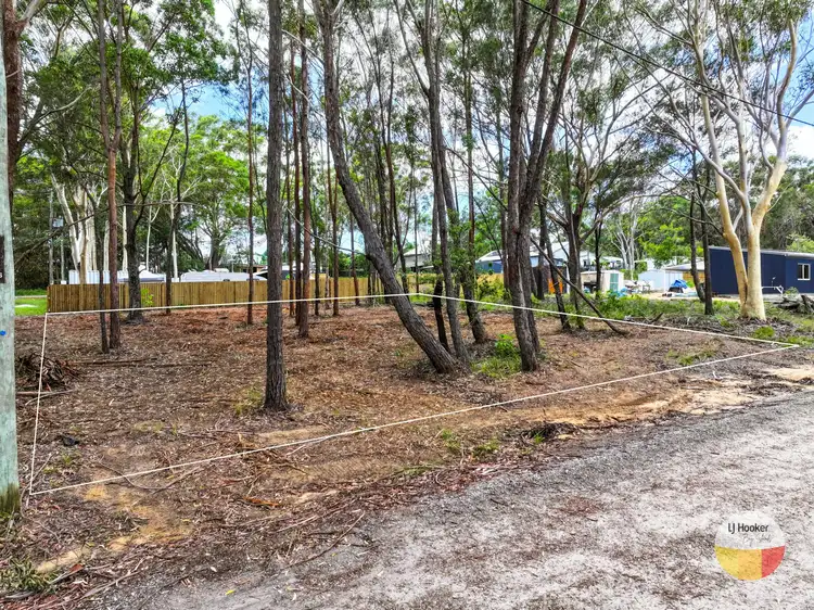 27 Zinnia Street, Russell Island QLD 4184