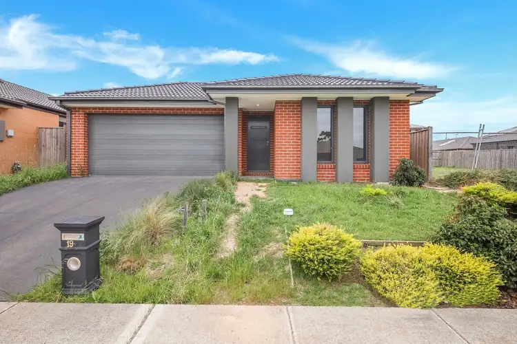 19 Bursa Drive, Wyndham Vale VIC 3024