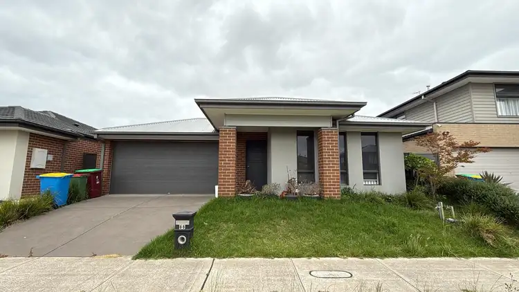 66 Athenaeum Avenue, Clyde North VIC 3978