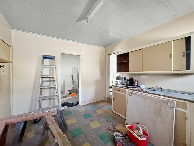 Fifth view of Homely house listing, 109 Mica Street, Broken Hill NSW 2880