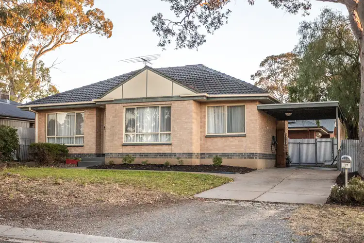 17 Somerset Avenue, Redwood Park SA 5097