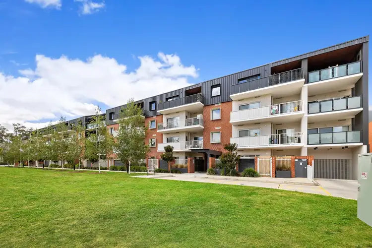 11/16 Bradfield Street