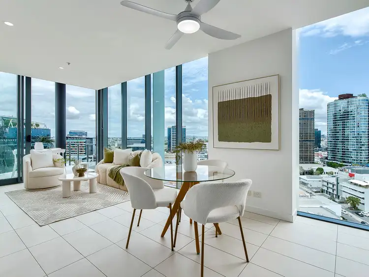 1806/348 Water Street