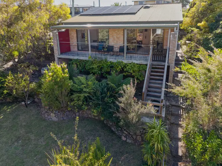 31 Lawry Heights