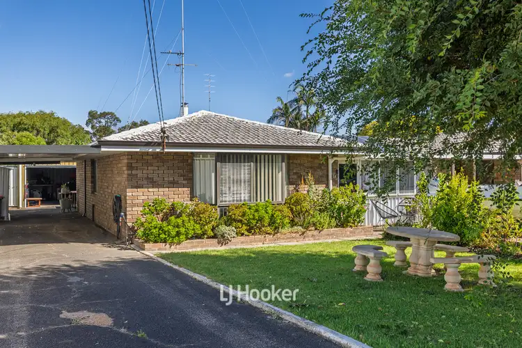 1A Stanton Street