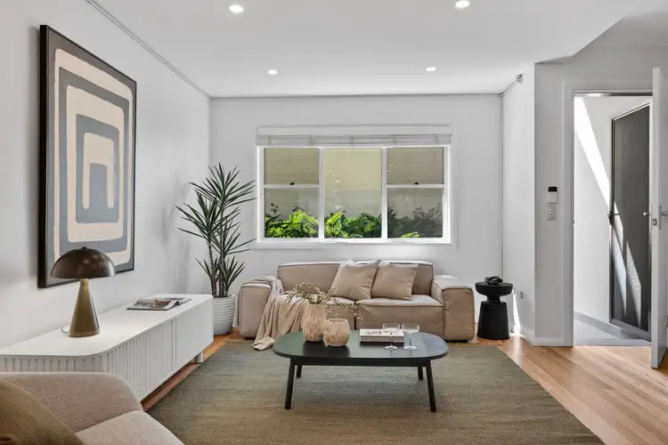 16/114-124 Pitt Street