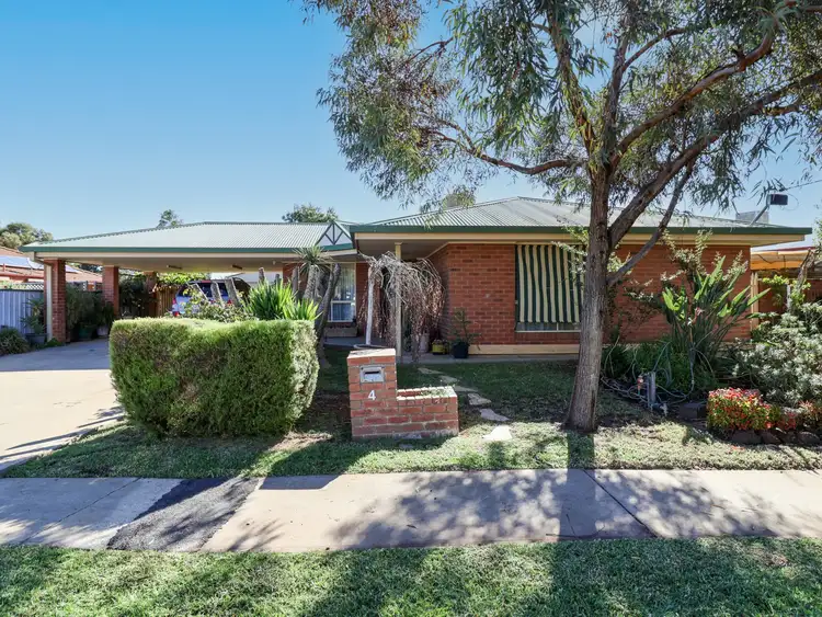 4 Makepeace Street
