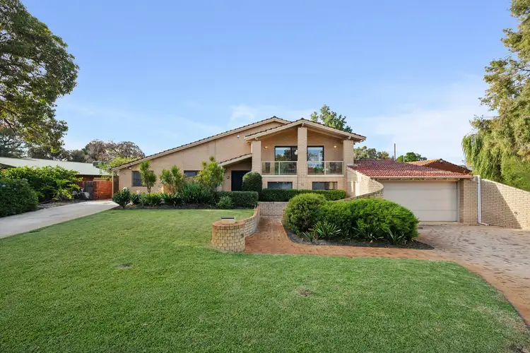 70 Regency Drive