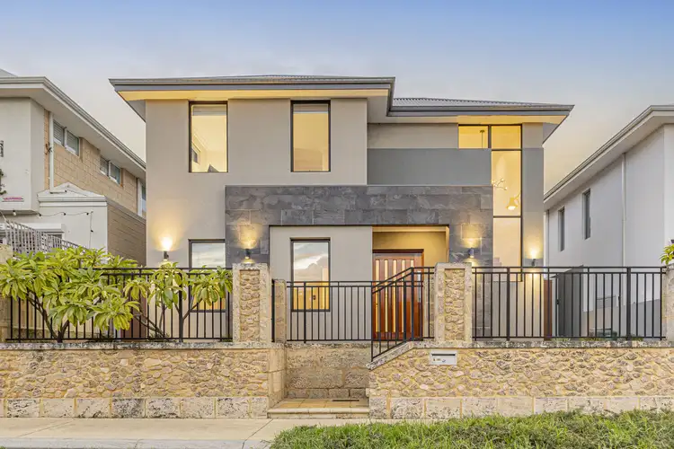 4 Mahia Way