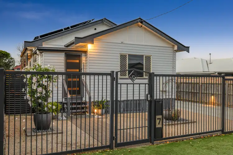 7 Gatfield Street