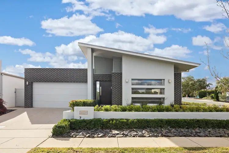 7 Helby Street