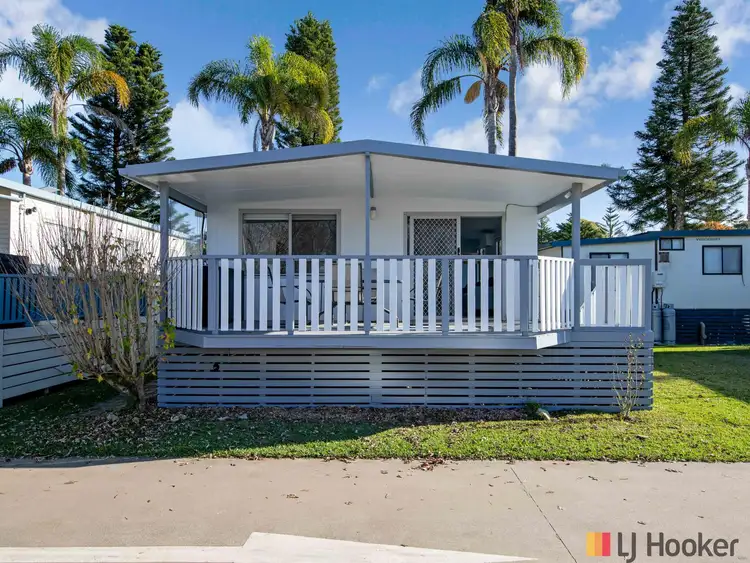 327/51 Beach Road