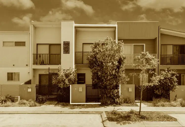 9 Dorothy Street