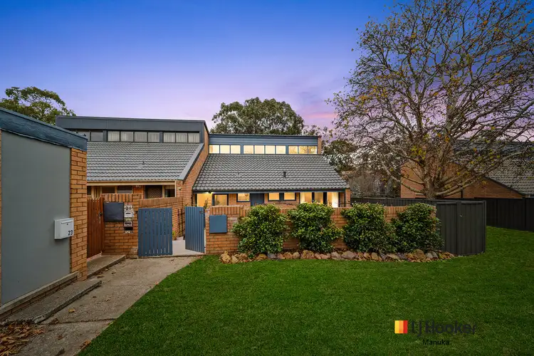 23 Boothby Place