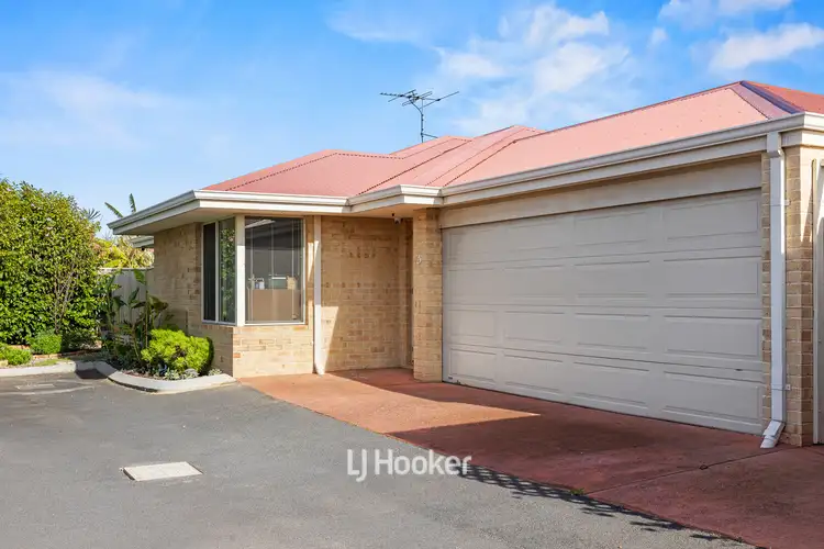 3/110 Forrest Avenue