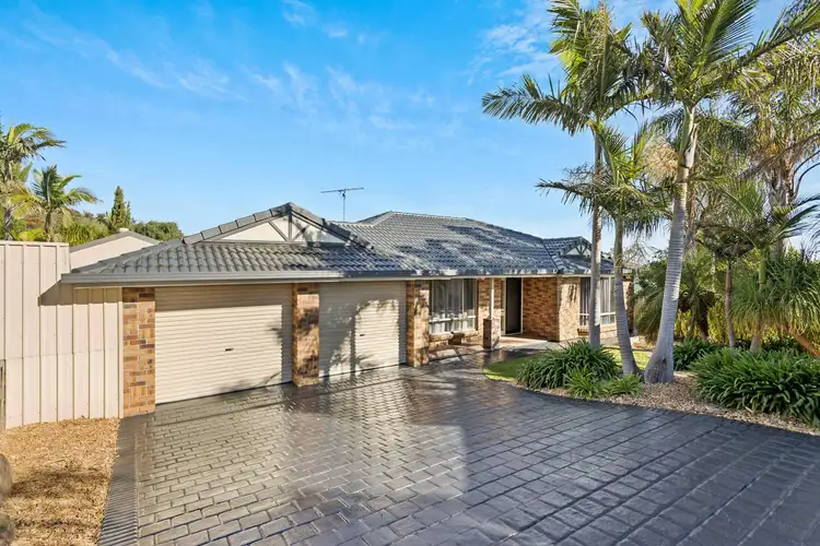 8 Rockley Court