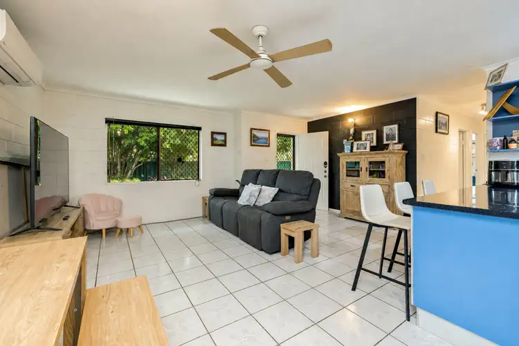 14 Anderson Road, Woree QLD 4868