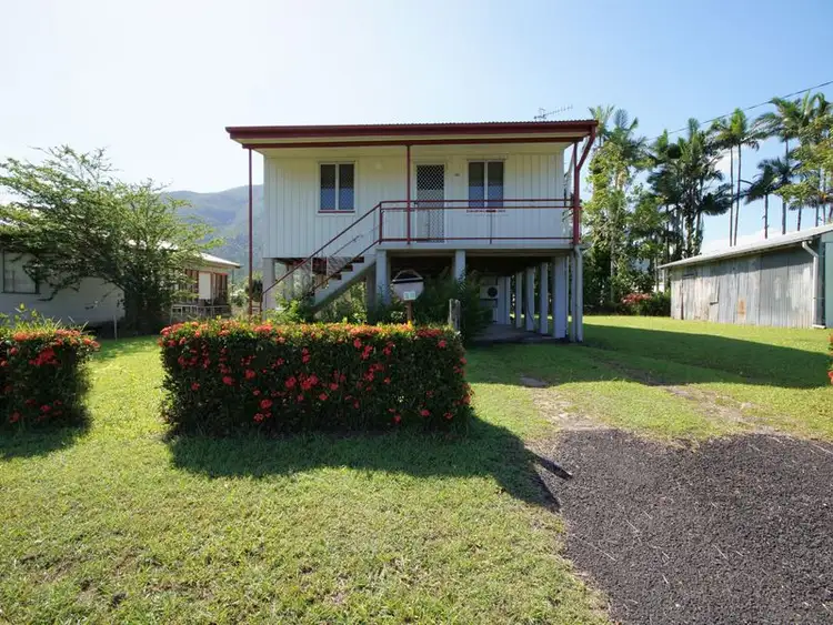 39 Murray Street, Tully QLD 4854