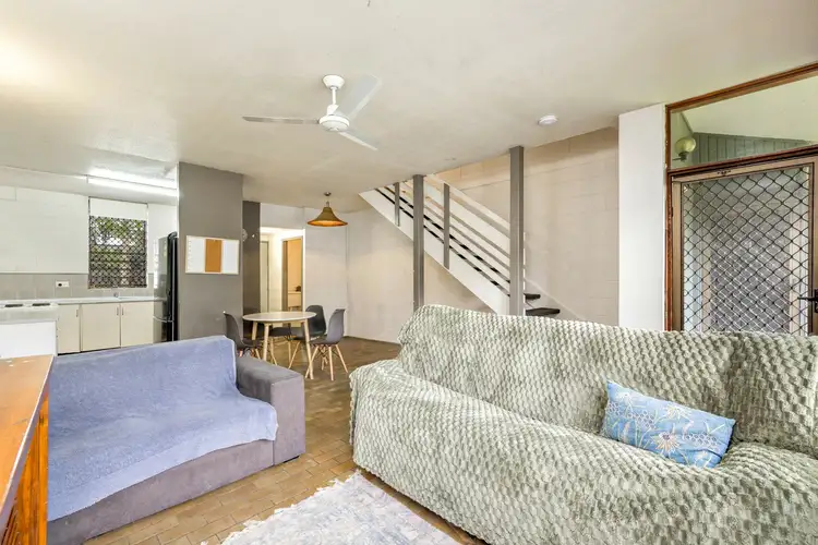 3/1 Pioneer Street