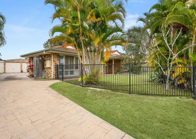 27 Thornbill Drive