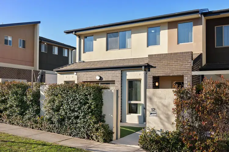 12 Macandie Street