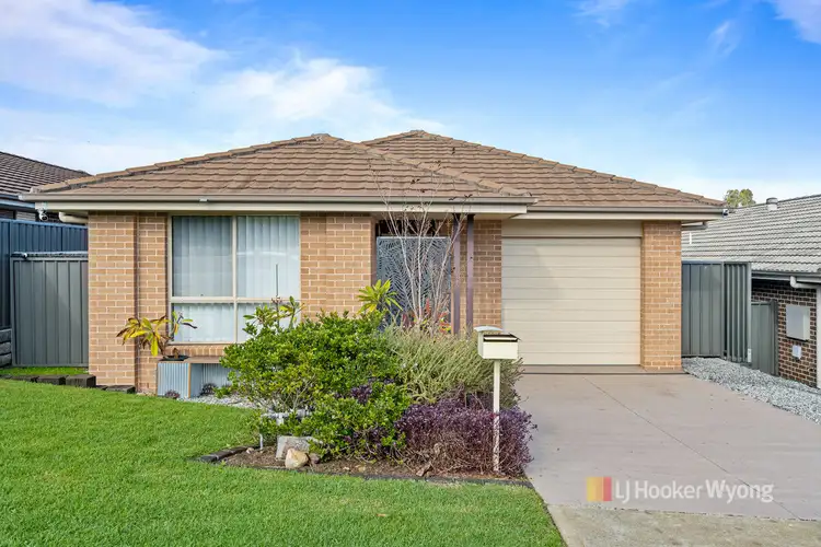 6 Noble Court