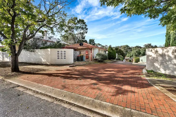 3/32a Seventh Street