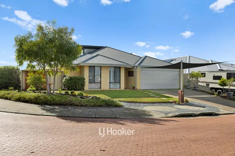 1 Merton Avenue