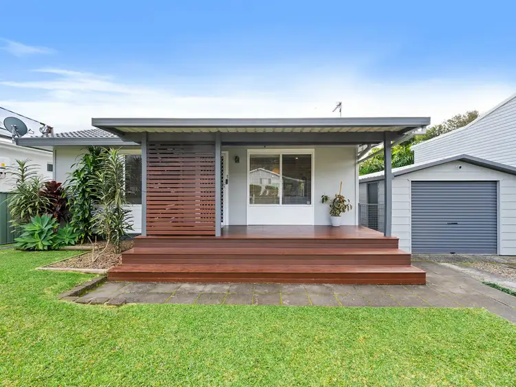 27 Gladys Avenue