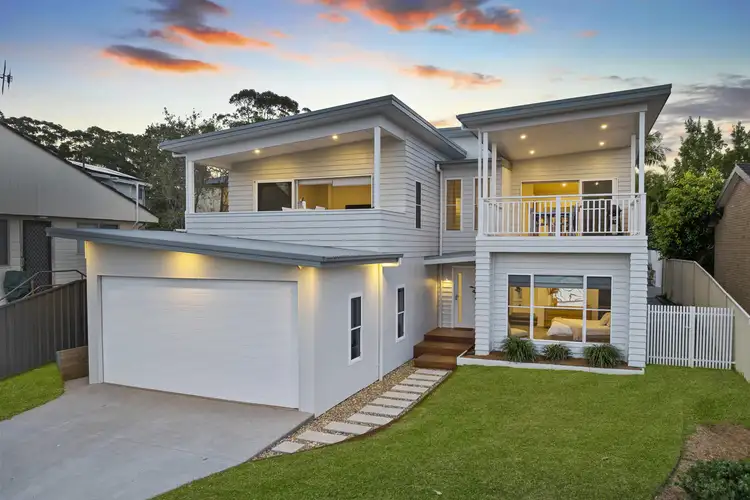 21 Yeramba Crescent