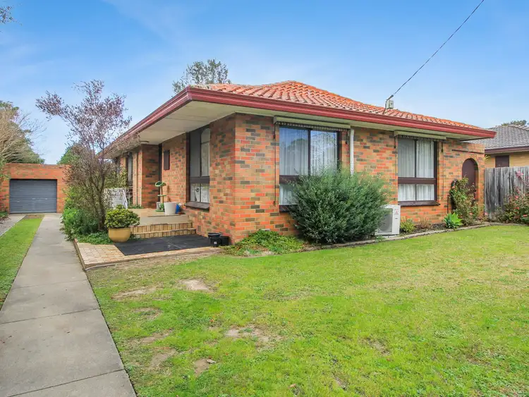15 Cooma Street