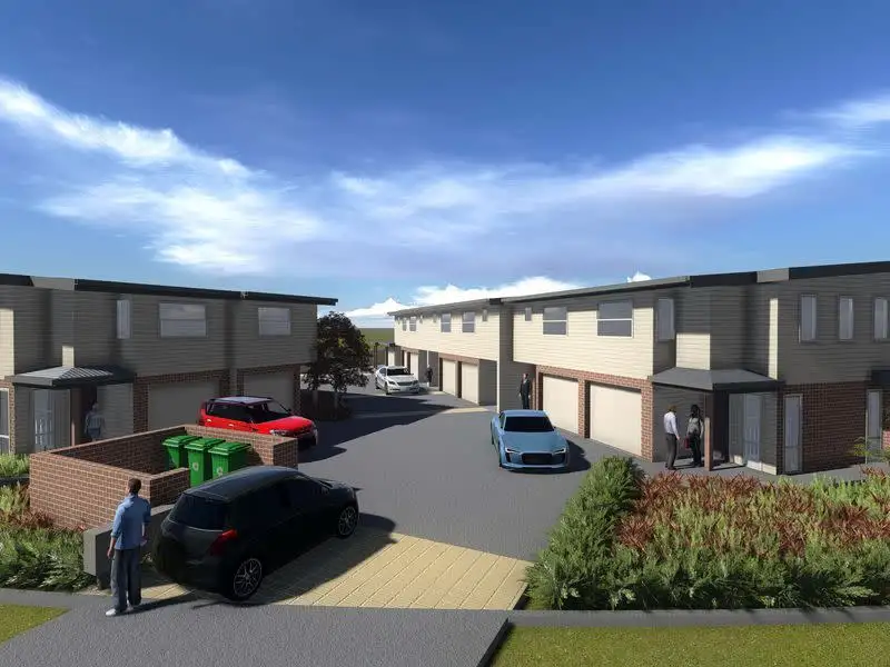 Main view of Homely townhouse listing, 3/27 Yass Road, Queanbeyan NSW 2620