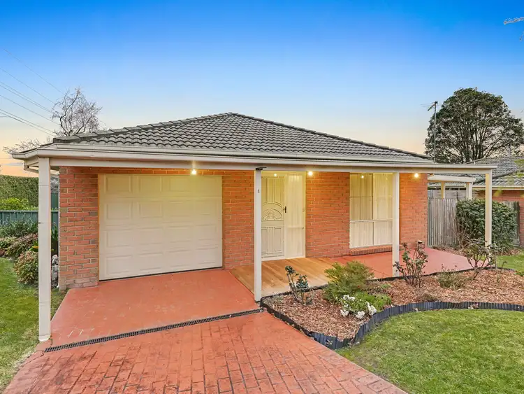 1/3 A'Beckett Road
