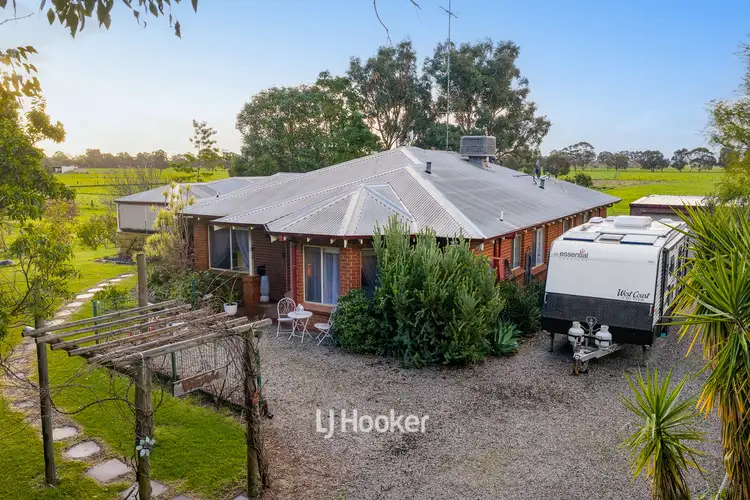 94 Huxley Road