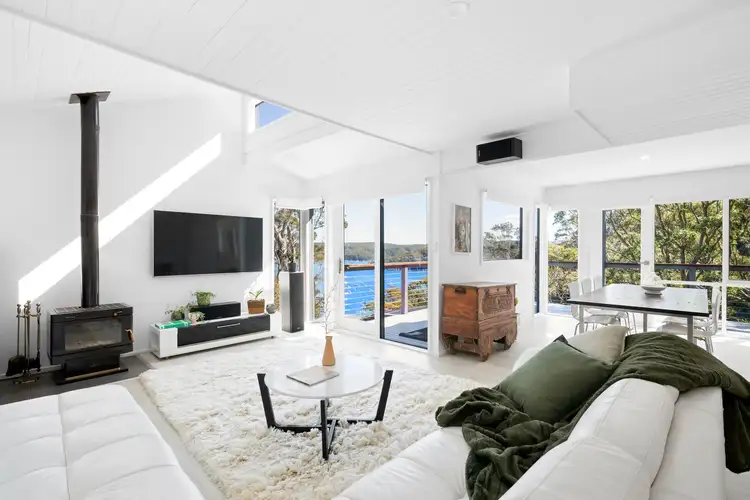 7 Joanne Place