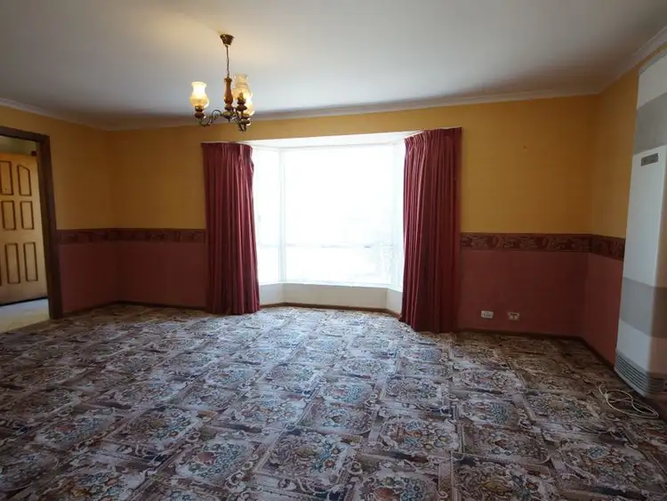 Fifth view of Homely house listing, 34 Ina Close, Craigmore SA 5114