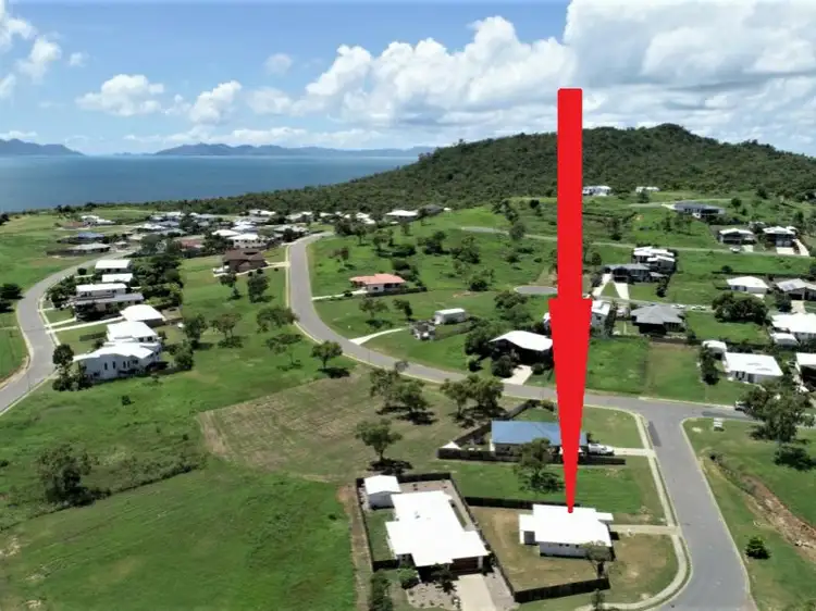 69-71 Marine Parade. Whitsunday Paradise., Bowen QLD 4805