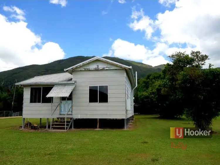 81 Murray Street, Tully QLD 4854