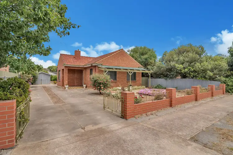 6 Brenthorpe Road, Seaton SA 5023