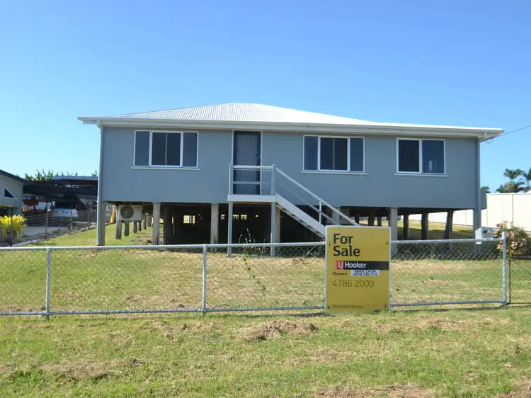 35 Livingstone Street, Bowen QLD 4805
