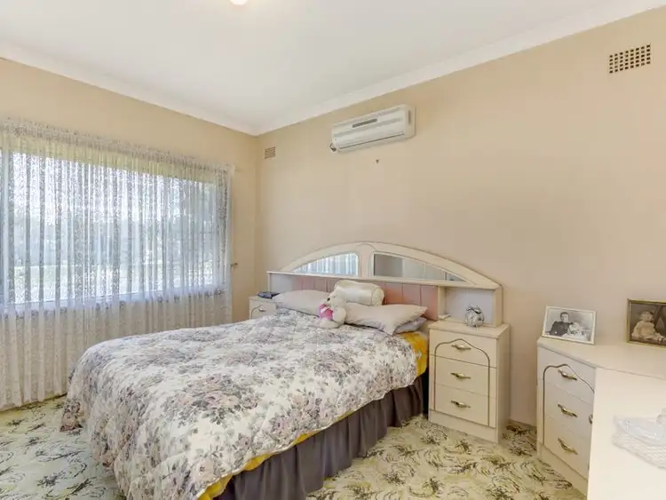 Fifth view of Homely house listing, 3 Barara Place, Fairfield West NSW 2165