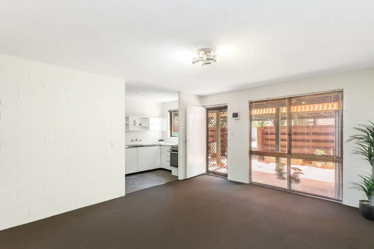 Main view of Homely unit listing, 3/13 Merope Close, Rockingham WA 6168