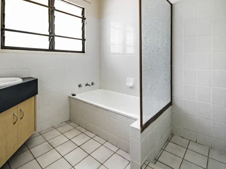 Fifth view of Homely house listing, 10 Herbert Court, Katherine NT 850