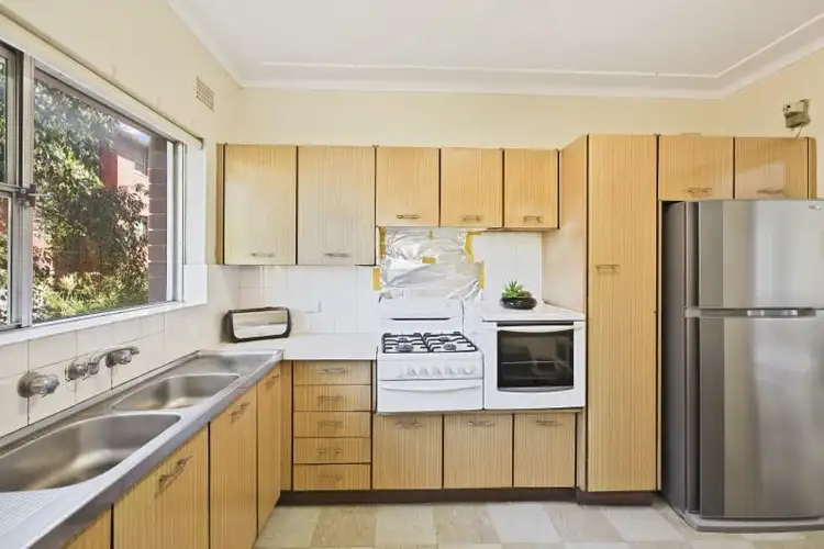 Fifth view of Homely apartment listing, 2/91 Shirley Road, Wollstonecraft NSW 2065