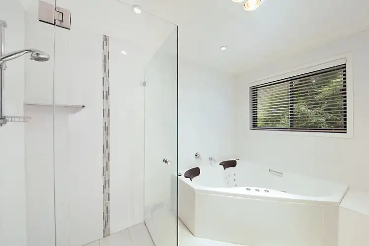 Fifth view of Homely house listing, 20 Hamilton Close, Niagara Park NSW 2250