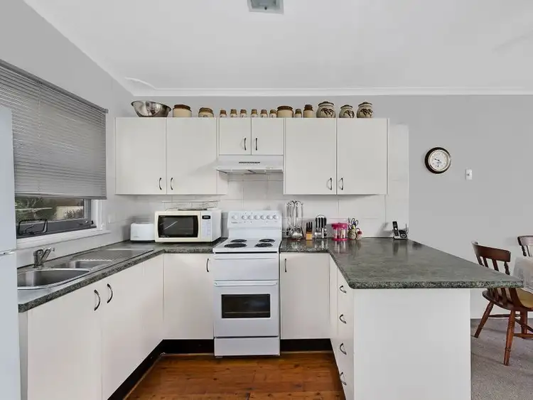 Second view of Homely house listing, 20 Hinemoa Avenue, Killarney Vale NSW 2261