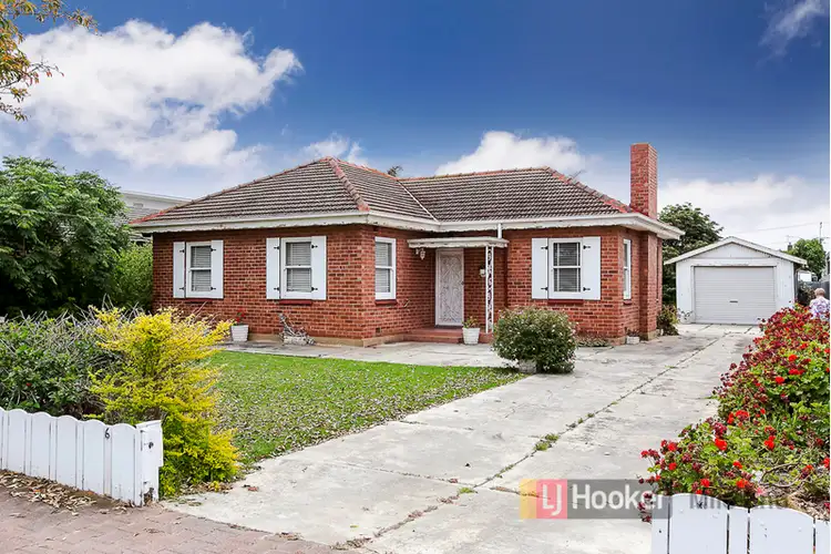 6 Clovelly Avenue, Glenelg North SA 5045