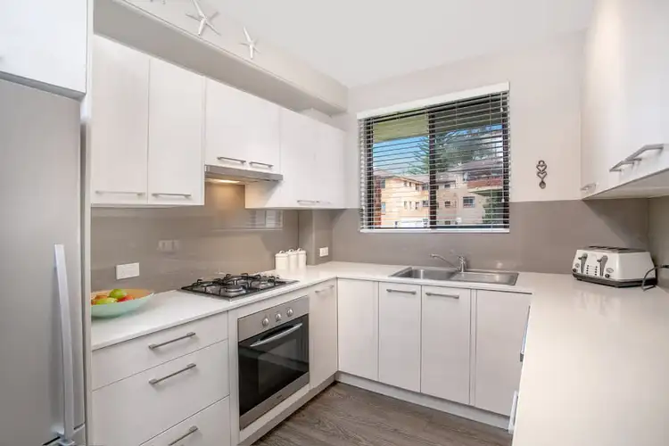 Second view of Homely unit listing, 7/34 Dee Why Parade, Dee Why NSW 2099
