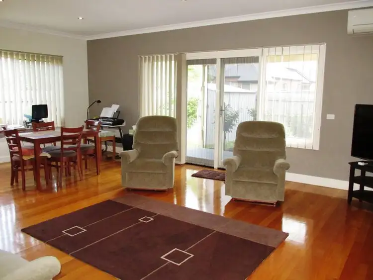 Seventh view of Homely semi-detached listing, 2/12B Balmoral Cresent, Bairnsdale VIC 3875