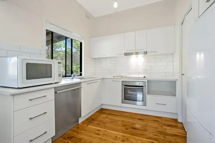 7 Lock Avenue, Springfield NSW 2250